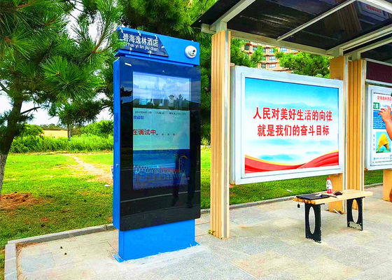 Cina Layar Iklan Digital Outdoor Multi Fungsional Untuk Halte Bus Penampungan pemasok