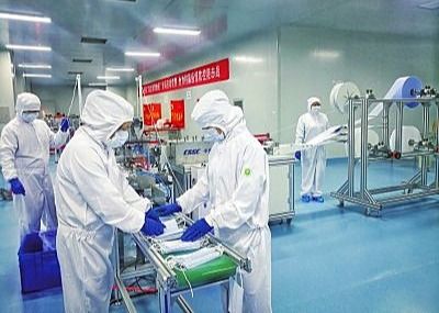 Cina Tingkat Kegagalan Rendah Satu Sampai Dua Mesin Topeng / Mesin Pembuatan Masker Wajah pemasok